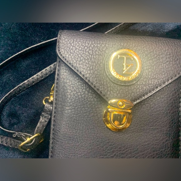 Tracy Zhou Bag - Picture 3 of 4